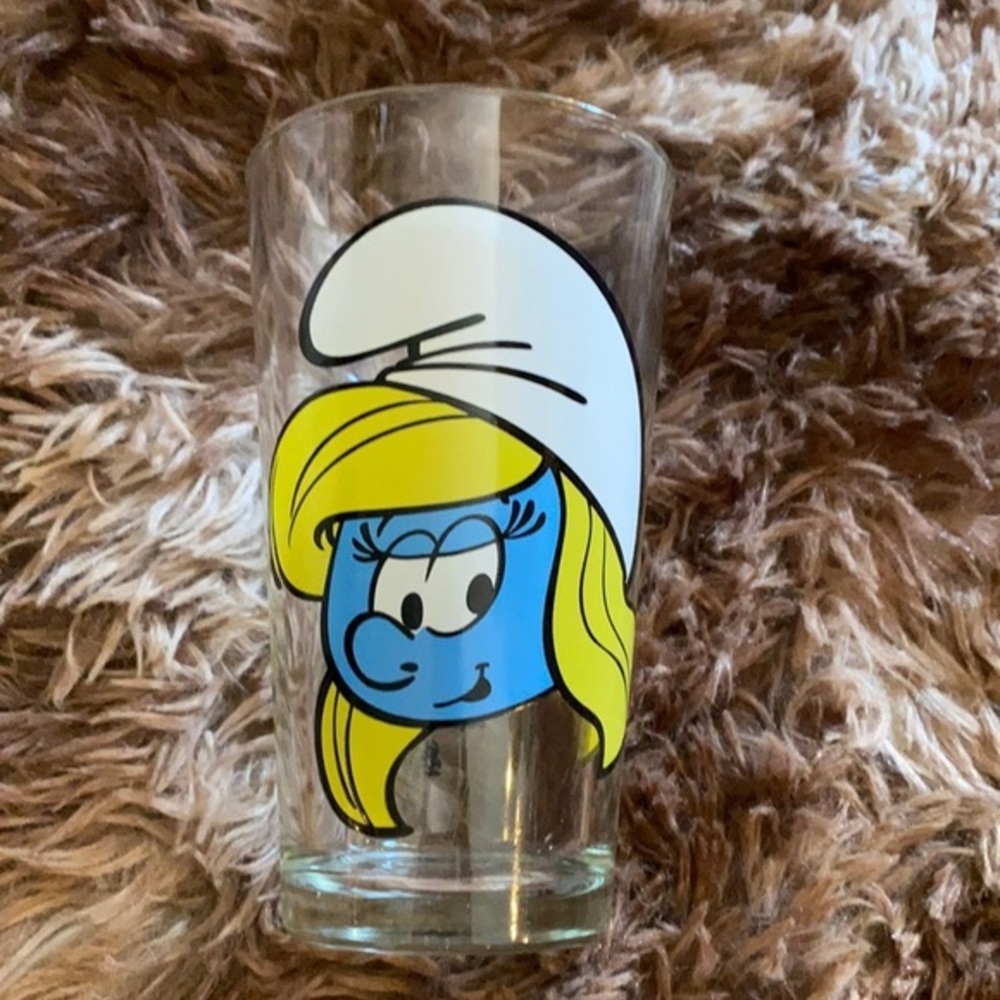 The Smurfs Smurfette Smurf‎ drinking glass 2010 Peyo Lafig Belgium